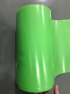 0.04 - 0,2 mm Folia polietylowa o wysokiej gęstości Materiał powierzchniowy Folia PE